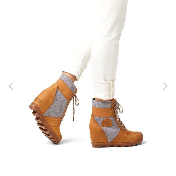 Sorel Lexie Wedge Boots - Picture 7 of 7